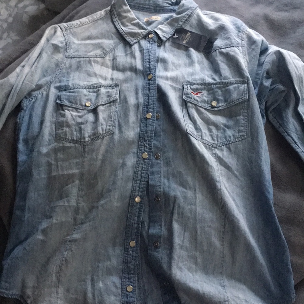Hollister button down denim shirt new with tags
